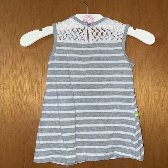 •COUNTING DASIES• Bouqitue style little girls neon parrots outfit in size 4 EUC - Picture 5 of 10